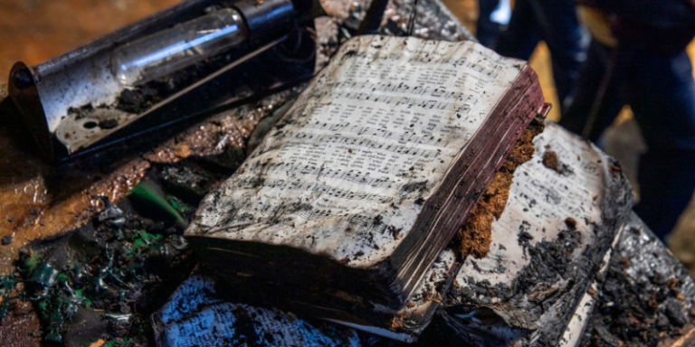 burnt book, burnt music (Brian van der Brug Los Angeles Times via Getty Images)