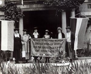 Photograph of six suffragists at the 1920 Republican National Convention in Chicago