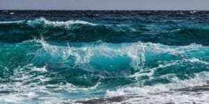 ocean waves - feature