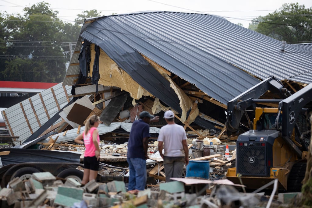 tennessee flood GettyImages-1234834306