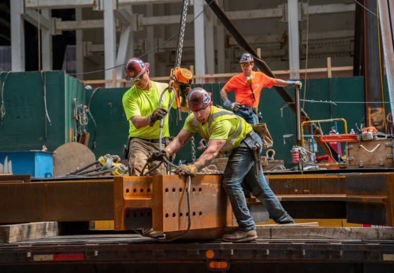 GettyImages-1407571341 labor union