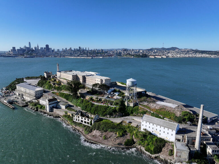 GettyImages- 2212990720 Alcatraz