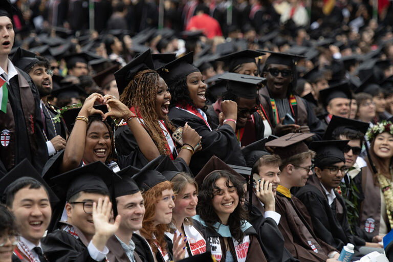 GettyImages-2216368648 gen z