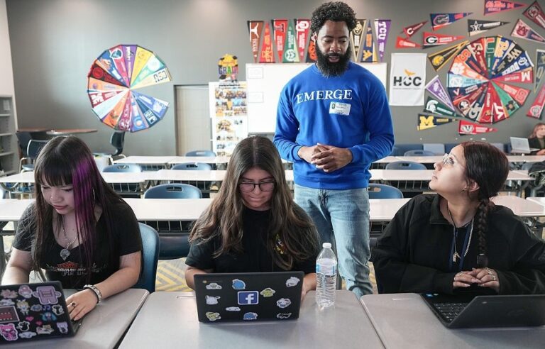 GettyImages-2213535509 public schools