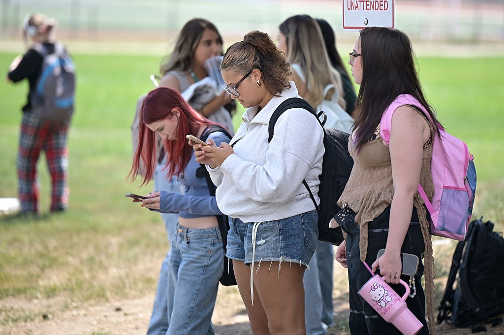 GettyImages-2229484905 phones