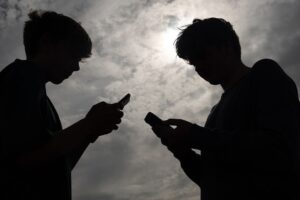 GettyImages-2245630550 teens