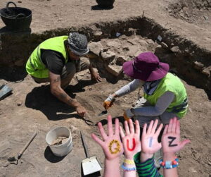 GettyImages-2230597762 Archaeology