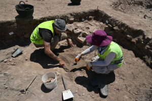 GettyImages-2230597762 Archaeology