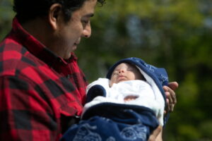 GettyImages-1225033403 father and newborn