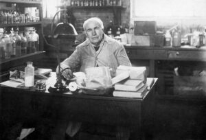 GettyImages-517399182 Thomas Edison