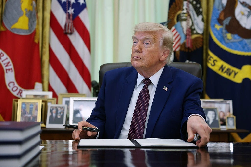 GettyImages-2279678970 Trump