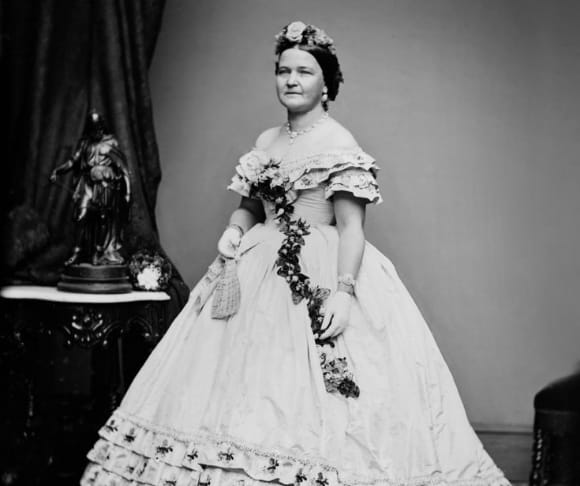 An Other Worldly First Lady: Mary Todd Lincoln
